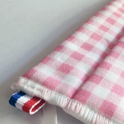 Masque tissu à carreaux blanc et rose - lavable et réutilisable 50 lavages - Adultes - Catégorie 1